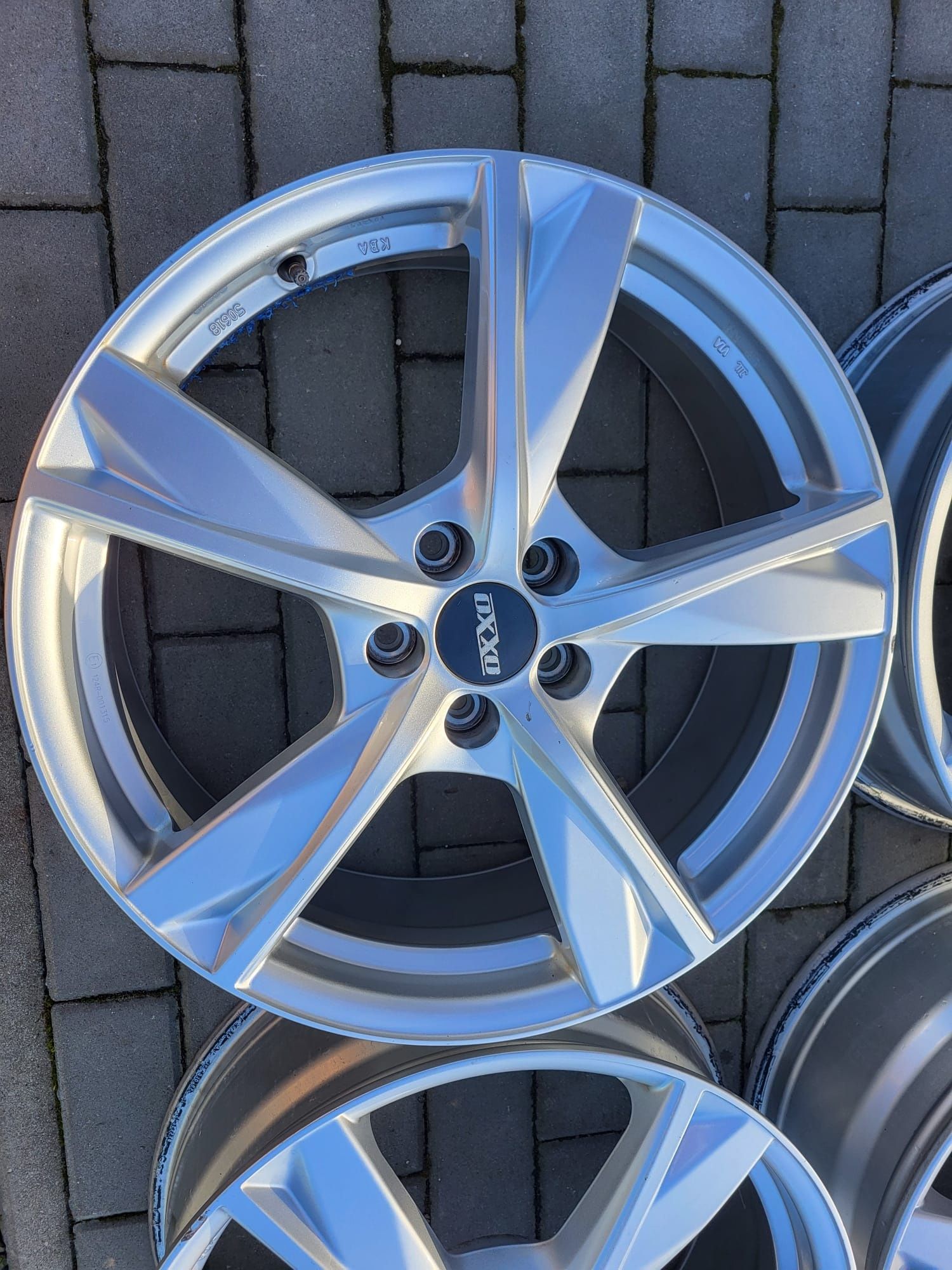 Felgi 7.5Jx19" 5x108 Citroen DS4 DS7 Opel Grandland 3008 Peugeot 5008