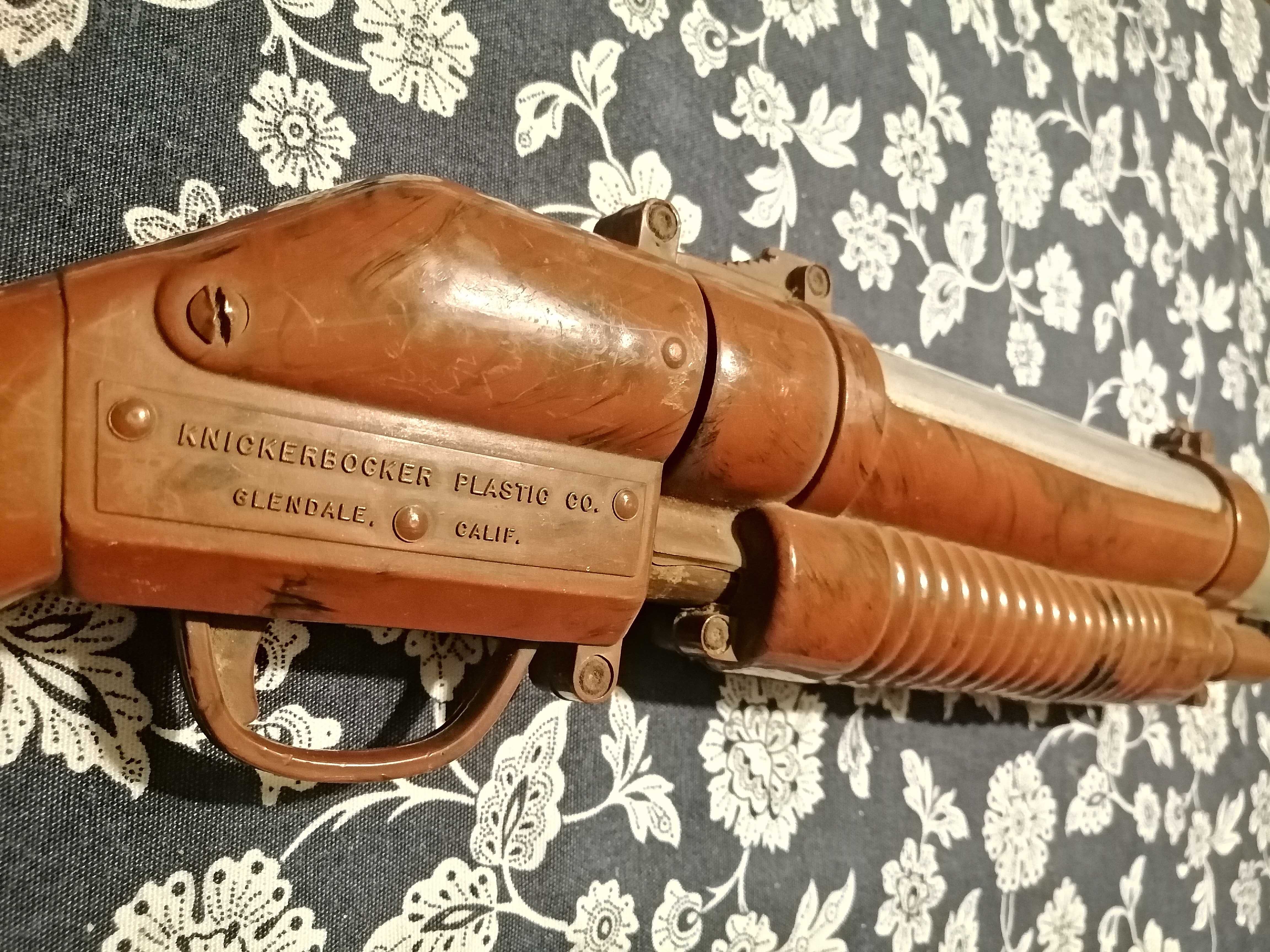 Shot gun em baquelite, brinquedo americano anos 40