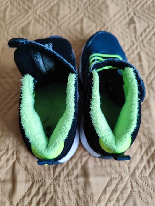 Buty Zimowe Bench dla chłopca rozm. 31 stan bardzo dobry