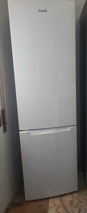*Vendo Frigorífico Combinado ST KUNFT KC9113* (Estático - 262L