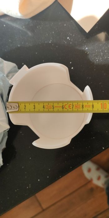 uchwyt na kubek do biurka biały