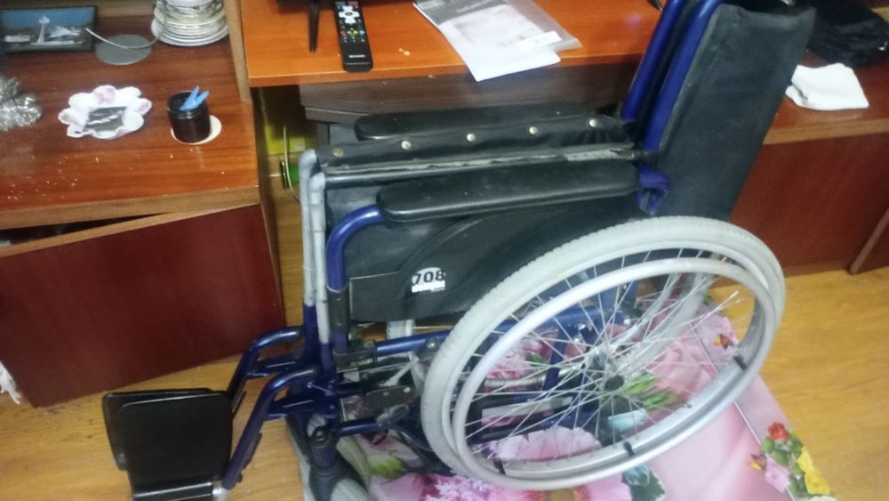 Wózek inwalidzki skladany