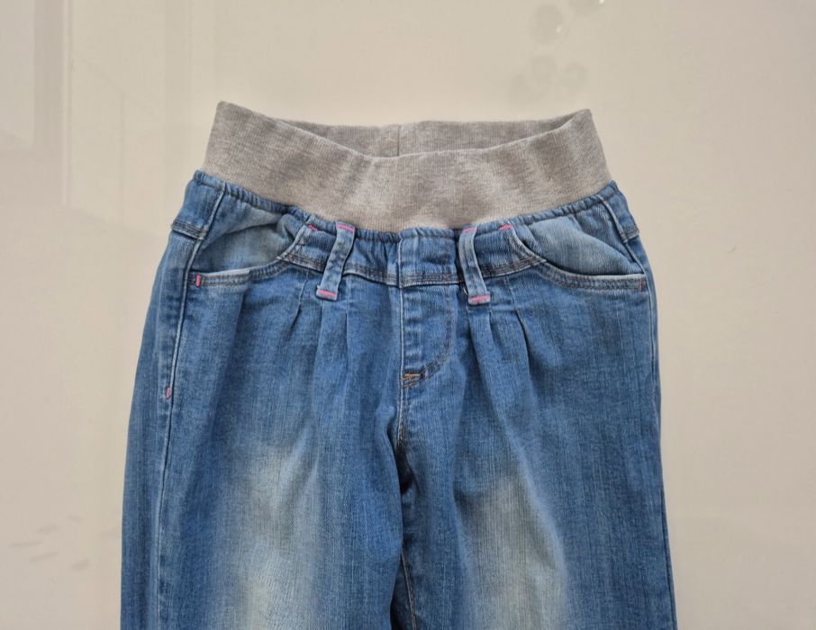 Spodnie joggery jeansowe Reserved