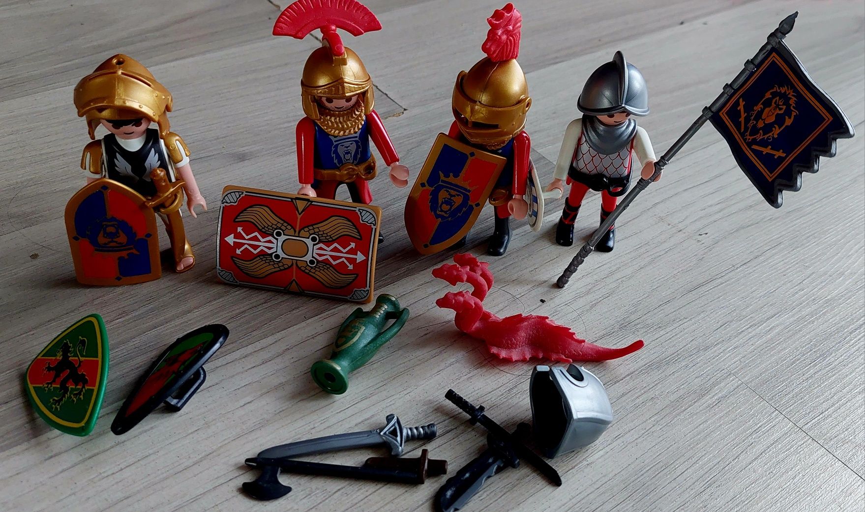 Wielki zestaw Playmobil figurki plus akcesoria I puzzle