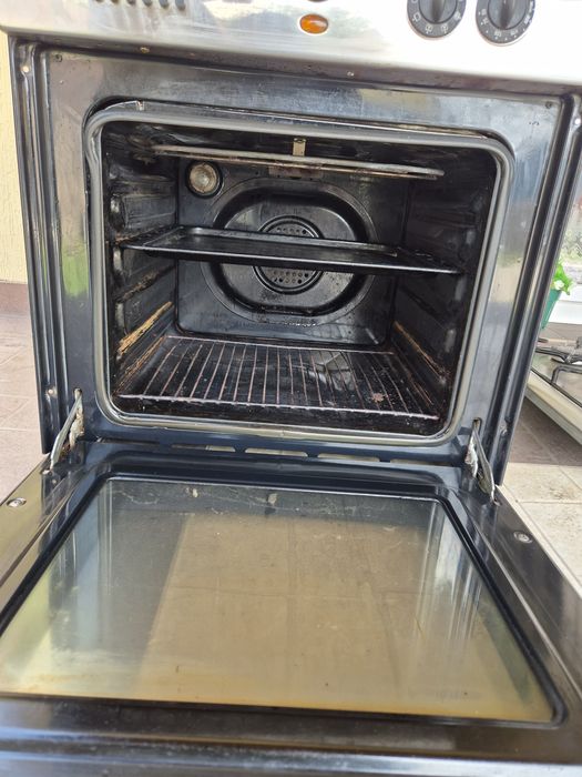 Продам електродуховку ardo