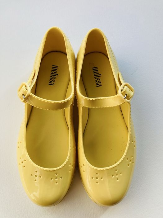 Sapatos Mary Jane Amarelos Melissa - Quase Novos!