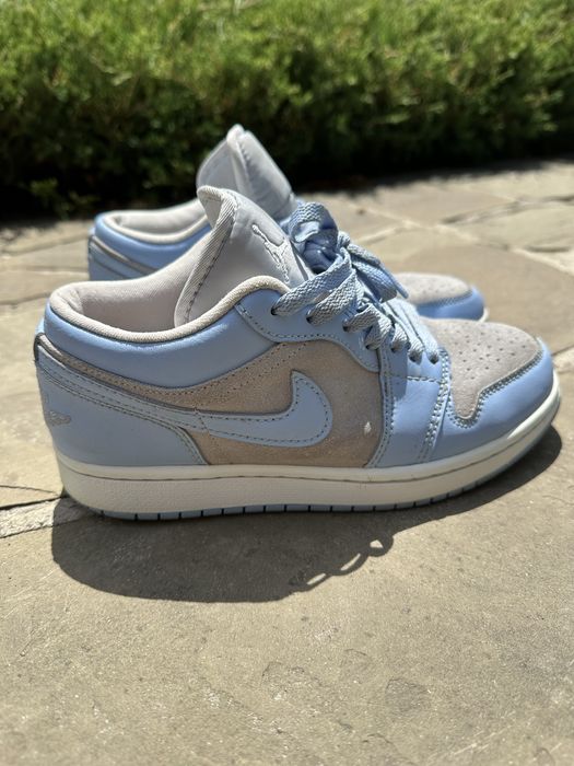 Кроссовки Nike Jordan Шльопанці Menghi Італія