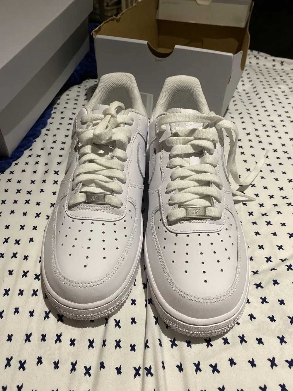Nowe buty. Nike Air Force 1 Low White. Rozmiar 43