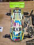 Mugen MBX6T Truggy elektryczny model zawodniczy (xray, associated)