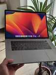 MacBook Pro 15" (2016) / i7 2.9 / 16gb ram / 1TB / RADEON