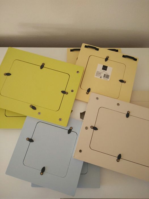 3 Porta Fotos/Moldura Novo