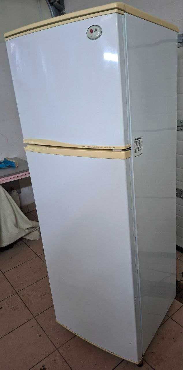 Холодильник LG GR-272SF