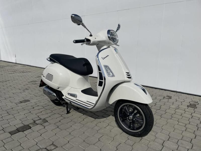 Vespa 125 gts super niski przebieg