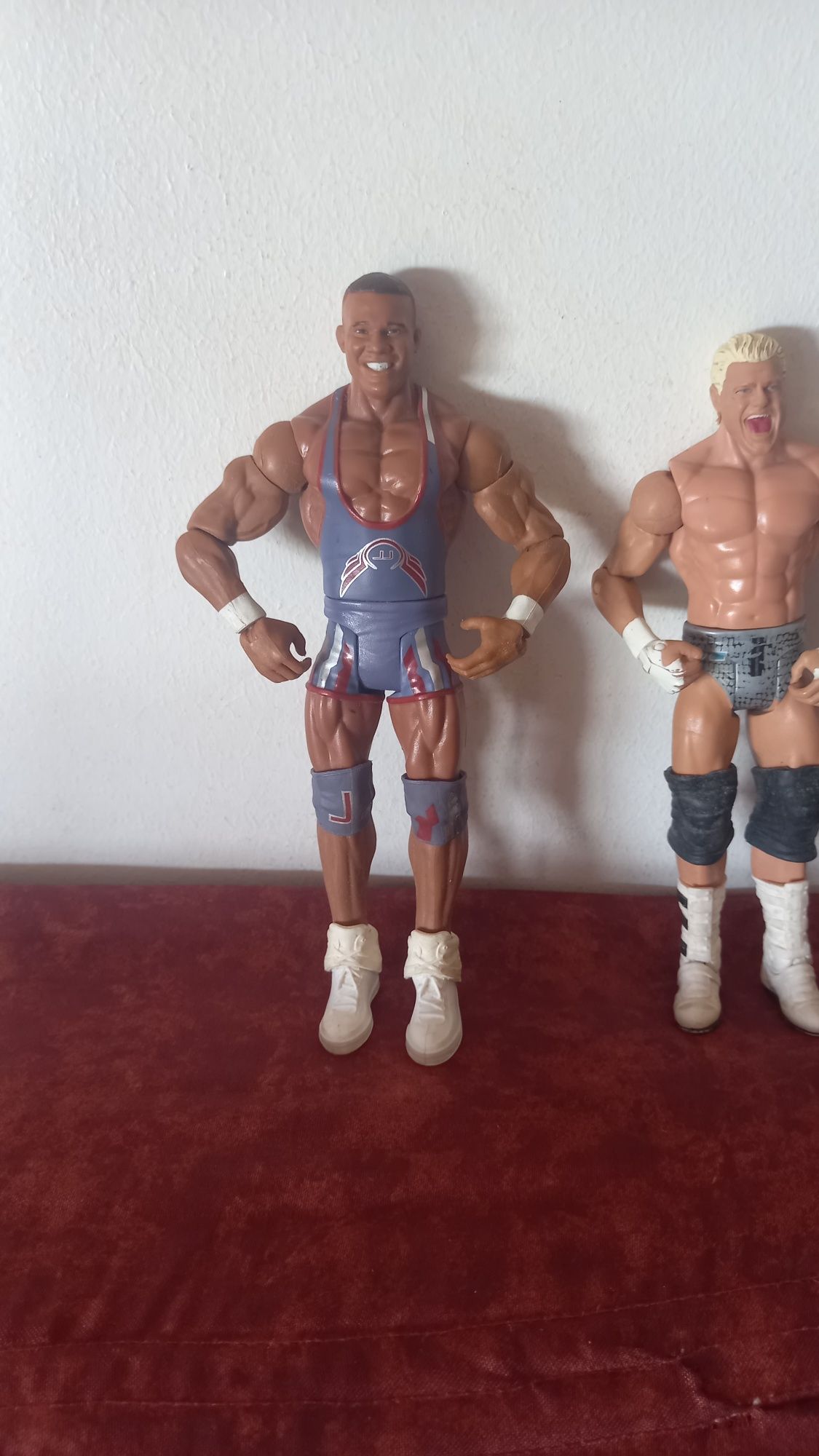 Conjunto 6 bonecos WWE (usados)
