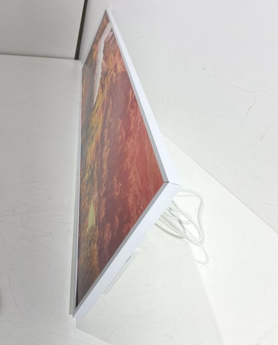 Розумний інфрачервоний обігрівач Wonderwall Air Art Німеччина