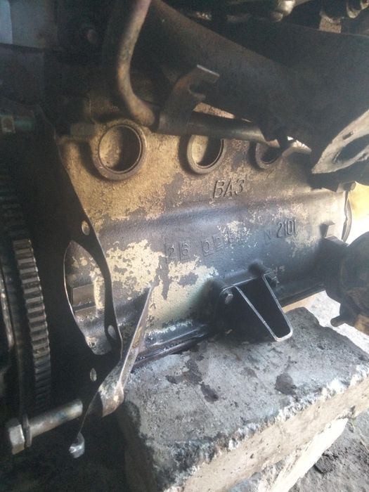 Продам мотор 2101!