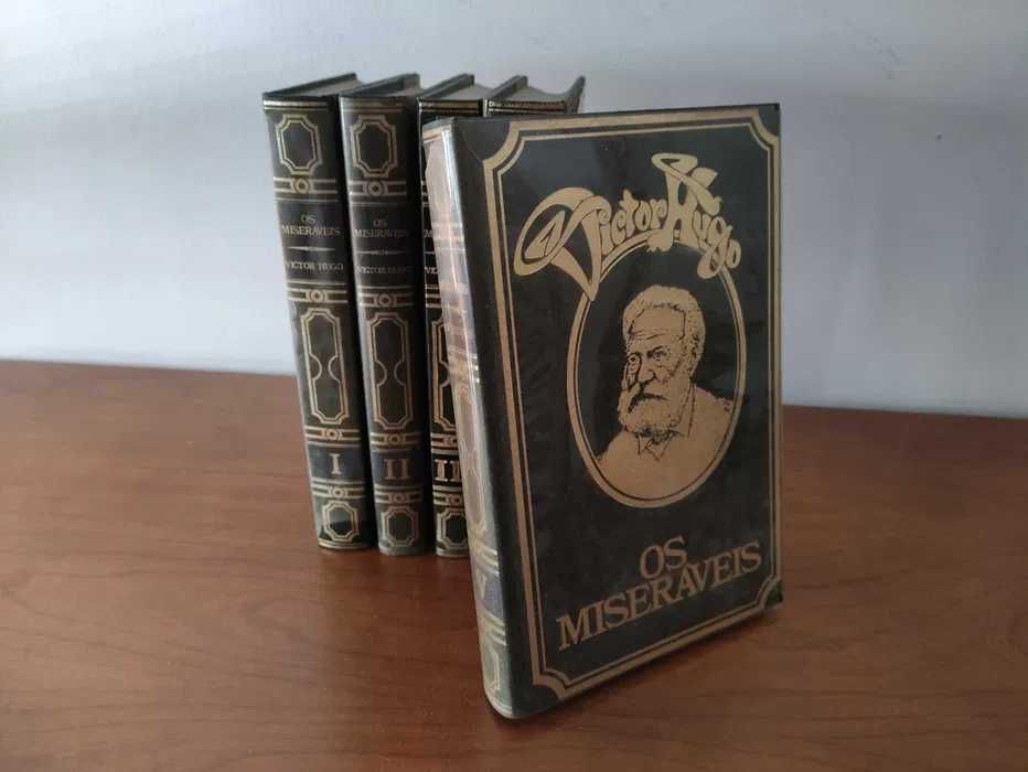 Os Miseráveis, de Victor Hugo (5 volumes)