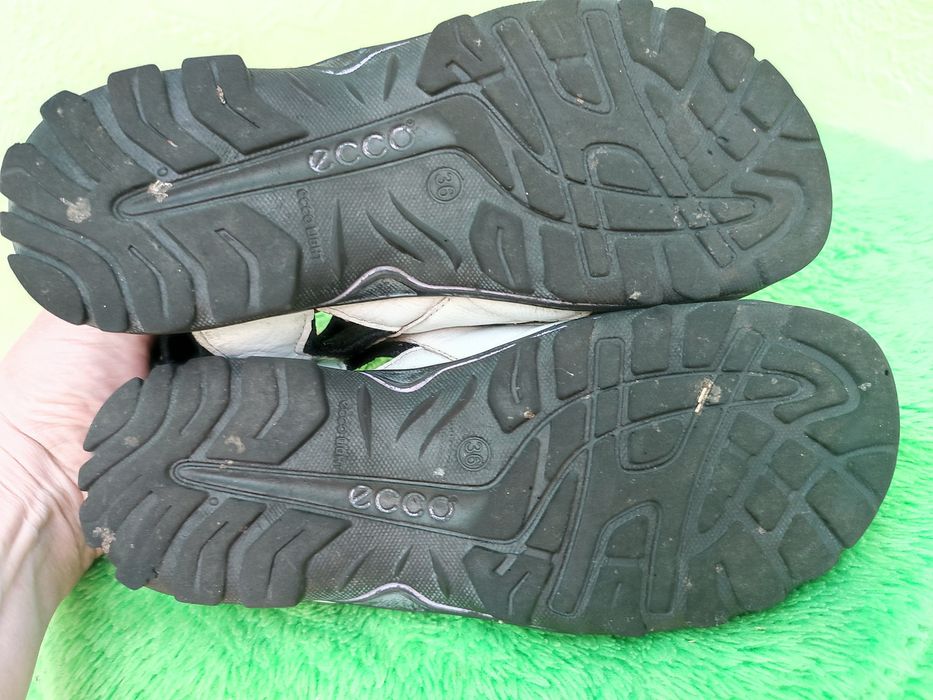 Ecco оригинал, сандали босоножки кроссовки,35 36,не секонд.