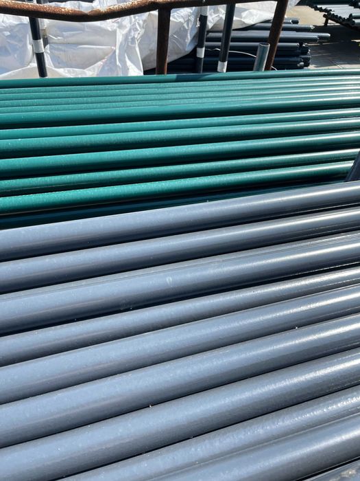 Słupek ogrodzeniowy ocynkowany powlekany PCV H-2m  - Darmowa dostawa