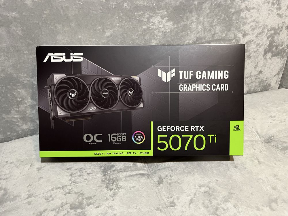 Відеокарта ASUS TUG GAMING GeForce RTX 5070 Ti OC Edition 16GB GDDR