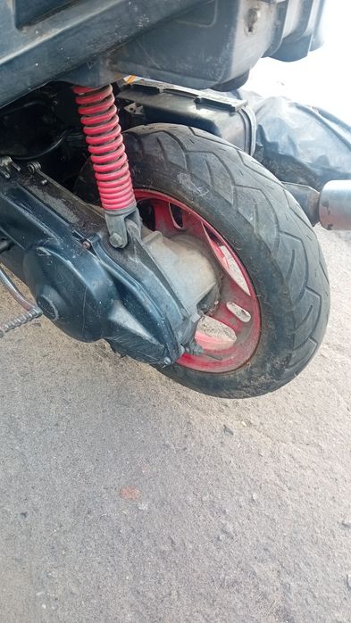 Продаю скутер Suzuki Sepia ZZ.