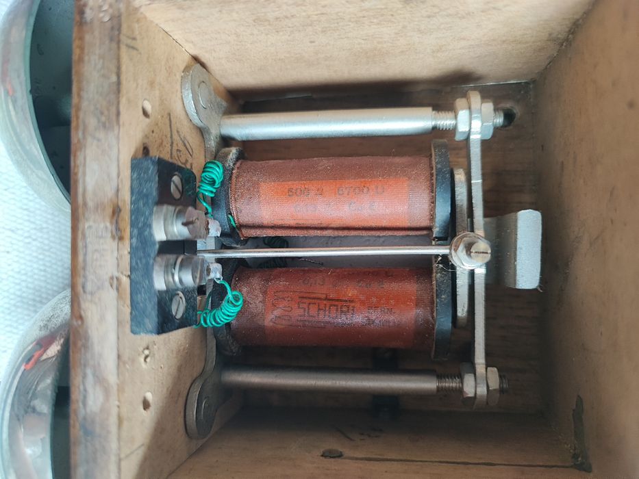 Stary dzwonek od lat 1946