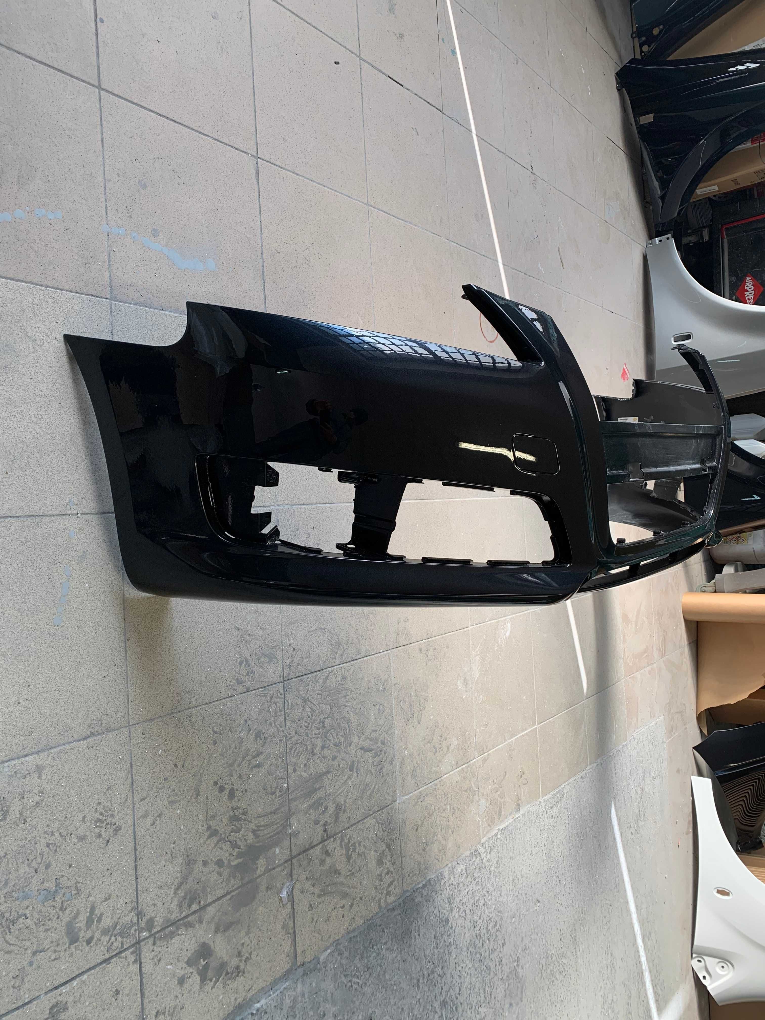 Audi A3 08-12 zderzak przedni LZ9Y