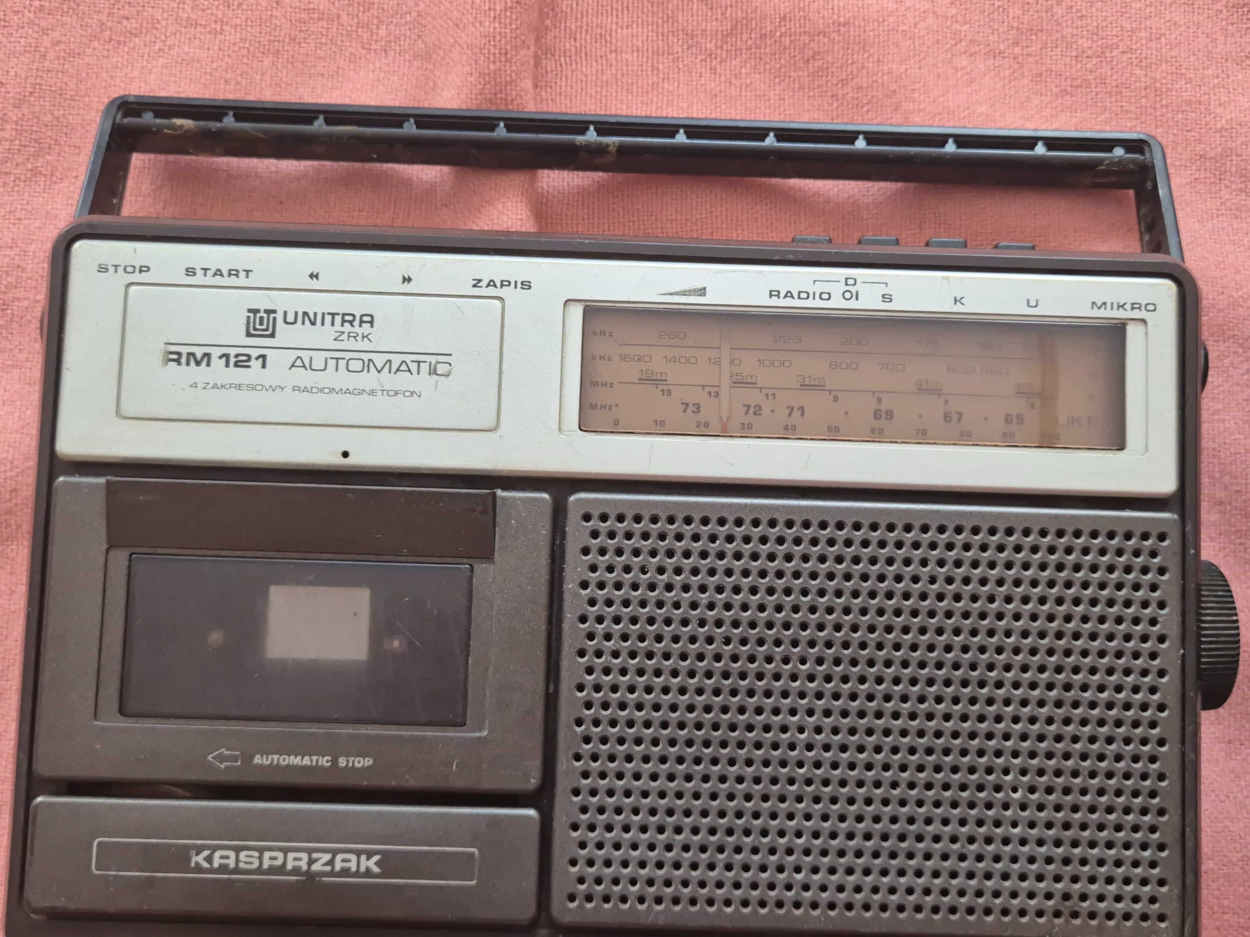 Dwa radiomagnetofony Unitra RM 121 i RM 222 (na części)