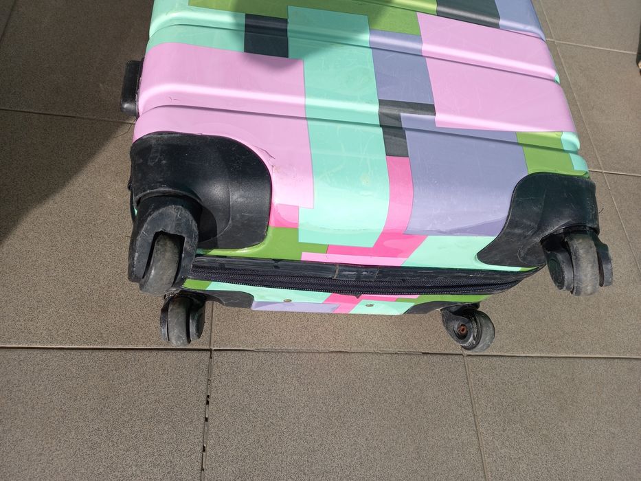 Валіза 37 на 57 товщ.25см.