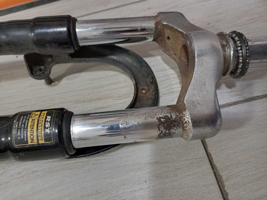 Вилка RST Omni 156 E , на колесо 26"
