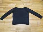 Sweter czarny damski.