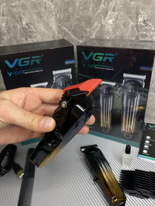 VGR V-646 | Професійна машинка для стрижки та триммер 2 в 1
