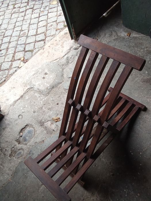 Cadeira vintage entrelaçada. Rara.