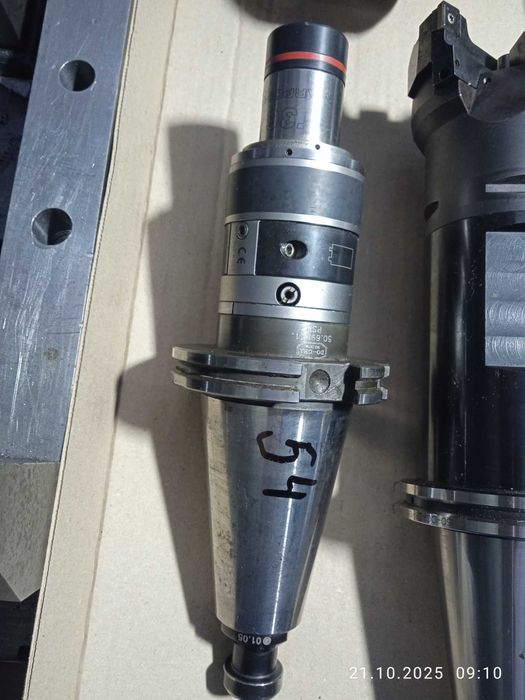 Фрезерні патрони, оправки під конуси, цангові патрони, ISO 50, ISO 40.