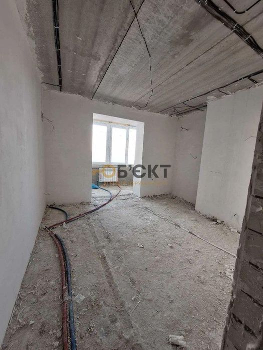 В продаже 1-к квартира в ЖК "Рогатинский", Центр, ул Клочковская, 49м²