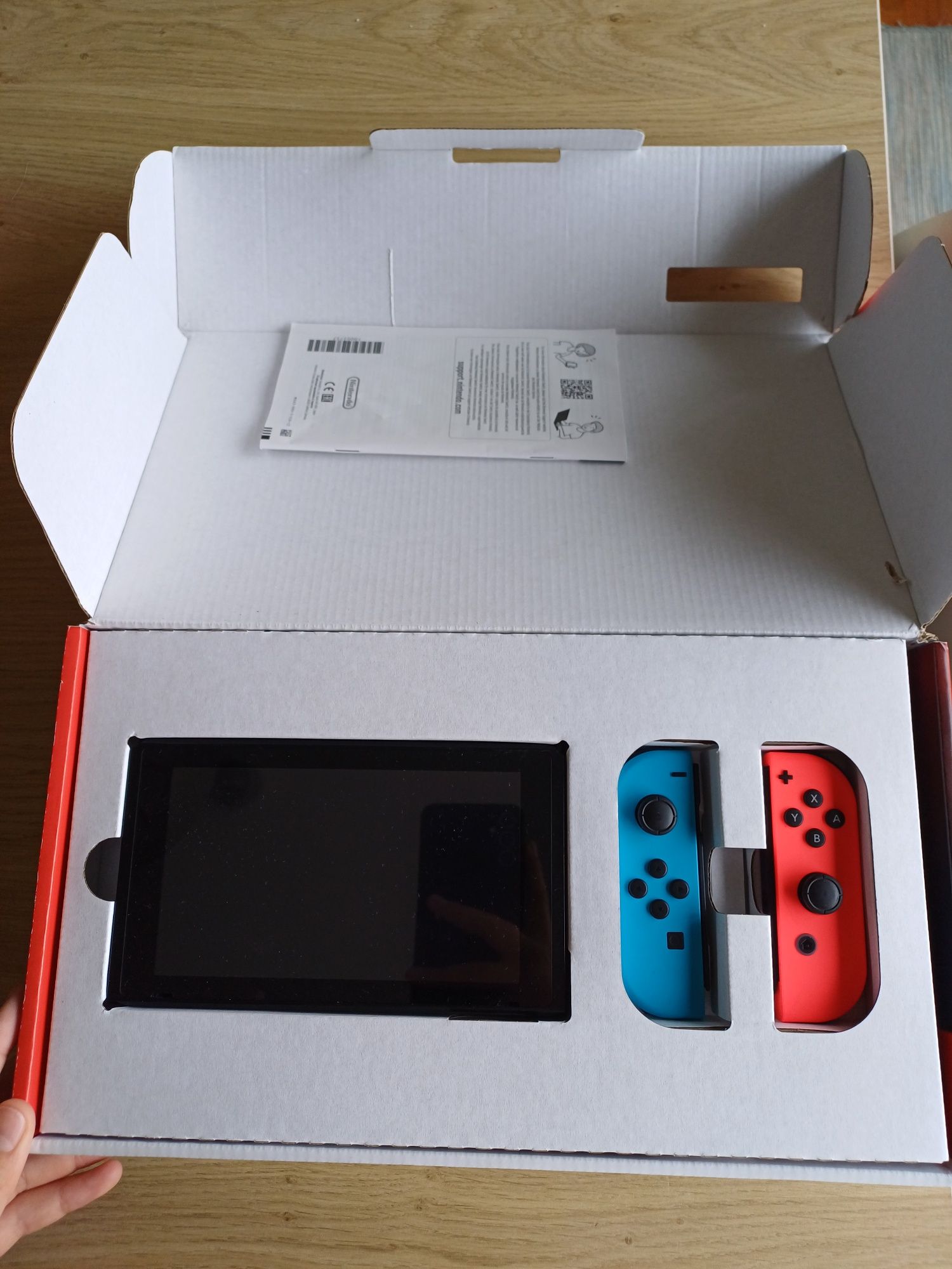 Nintendo Switch Consola Portátil [ler descrição]