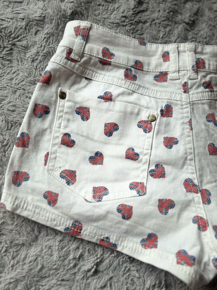 Mini shorts white