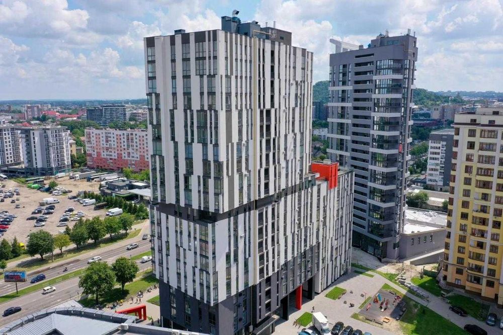 Продаж дворівневої квартири в ЖК “СІТІ”, бізнес-клас, Львів, Чорновола