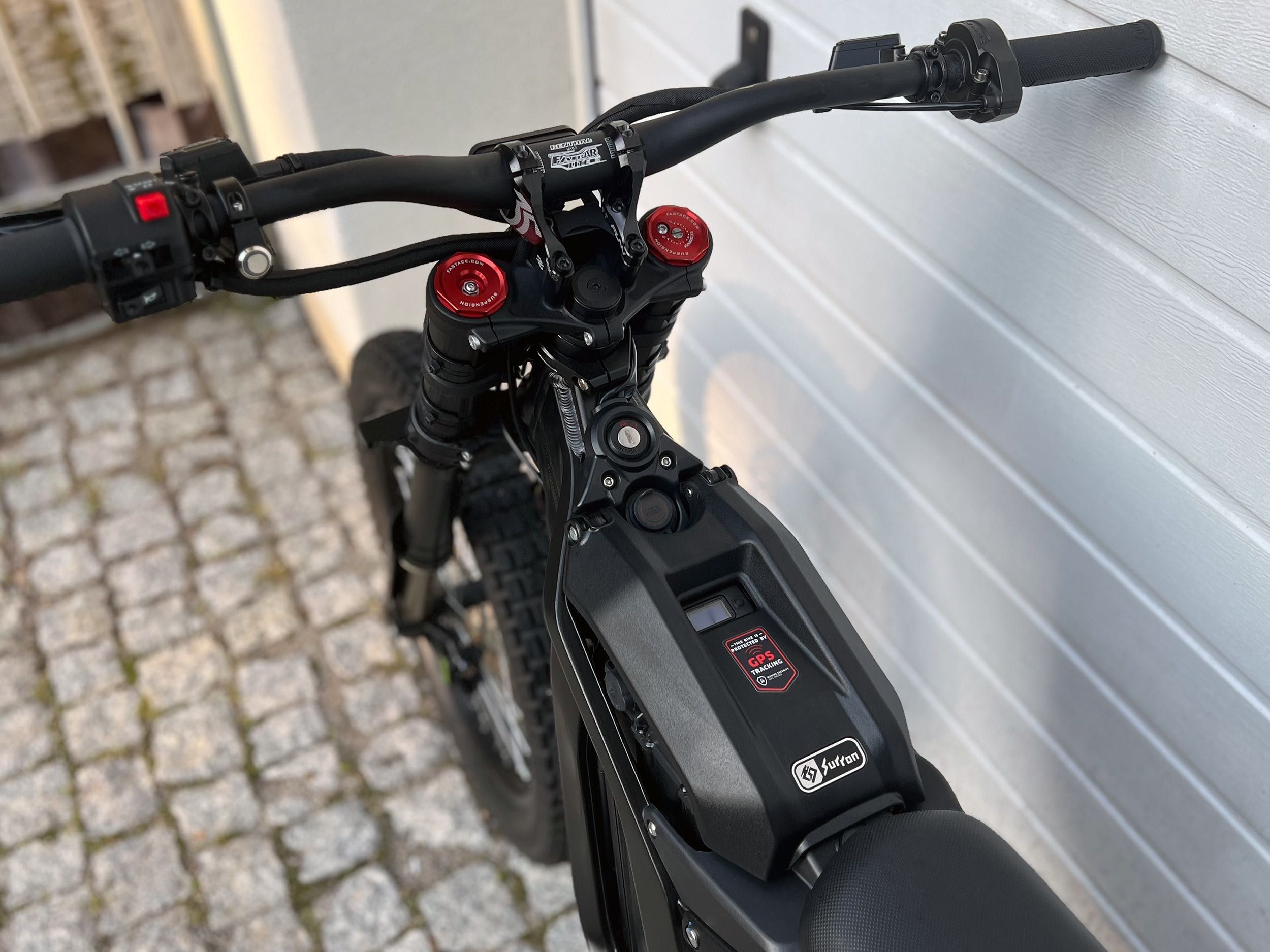Surron Light Bee l1e 2023 jak nowy GPS zarejestrowanyubezpieczenie AC