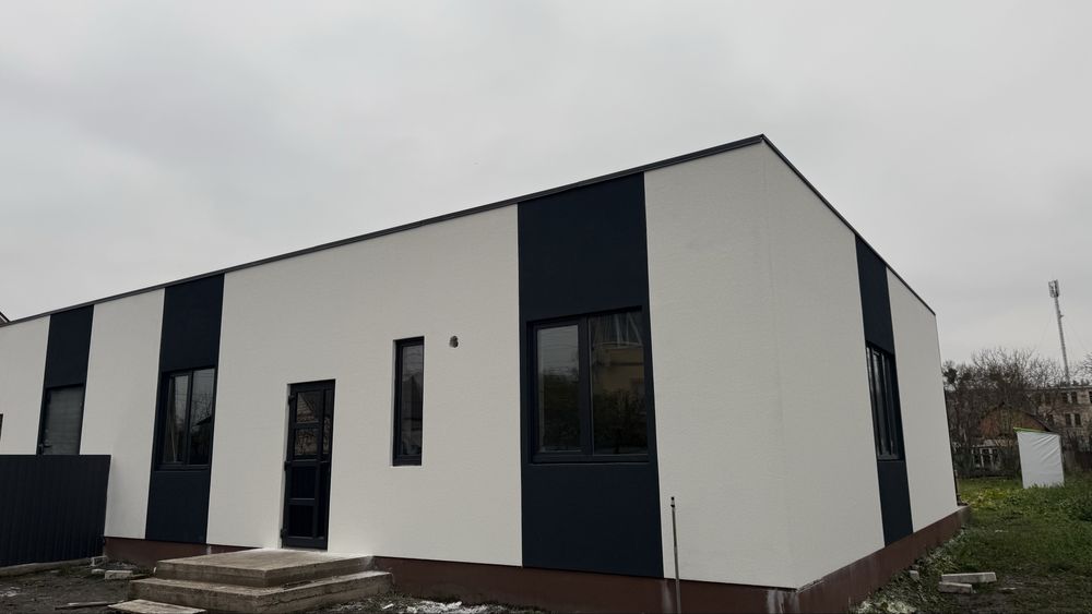 Продам будинок / дуплекс