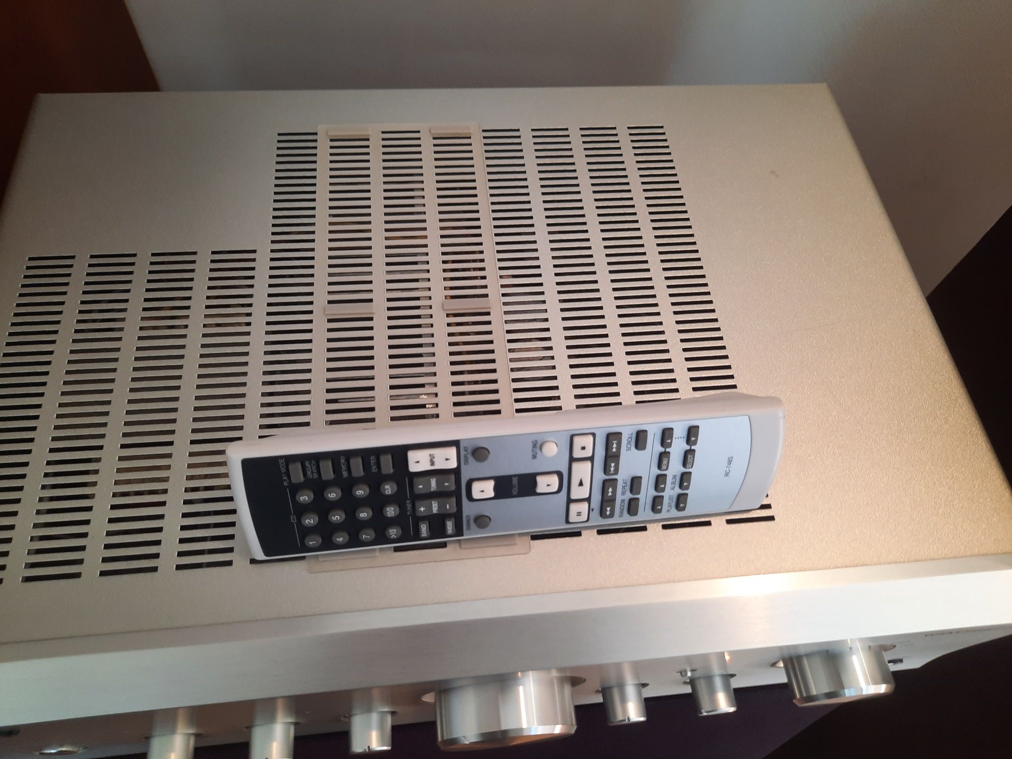 Wzmacniacz Onkyo A-9377