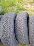 Oddam opony zimowe NOKIAN 195/55/R16 87H Renault Clio IV