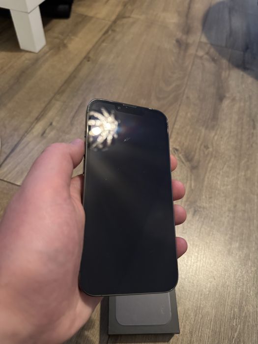 iPhone 13 Pro 256GB Graphite – Stan BDB, Etui MagSafe + Akcesoria