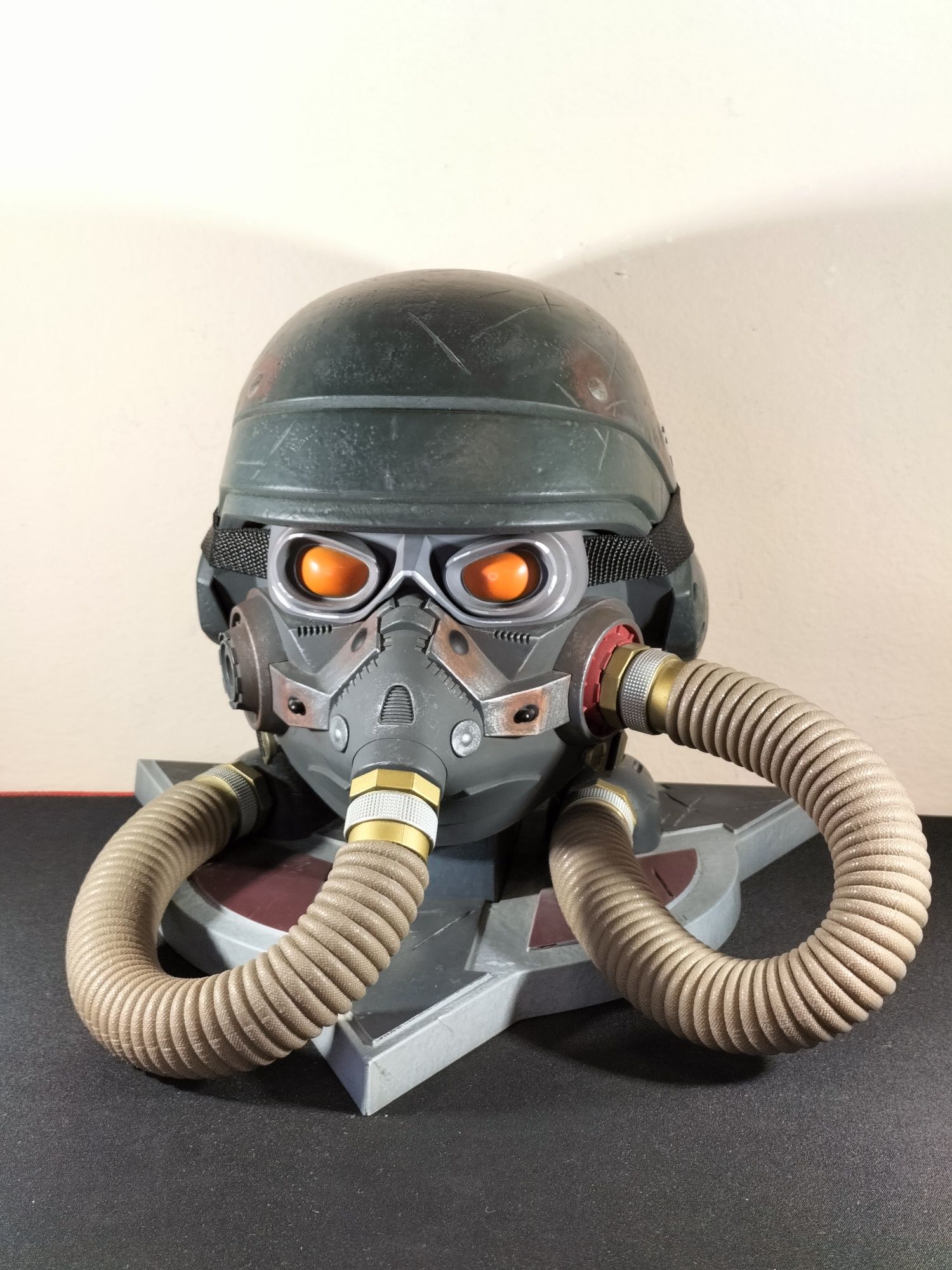 Figurka Hełm Killzone 3 Ultimate Helghast snajper