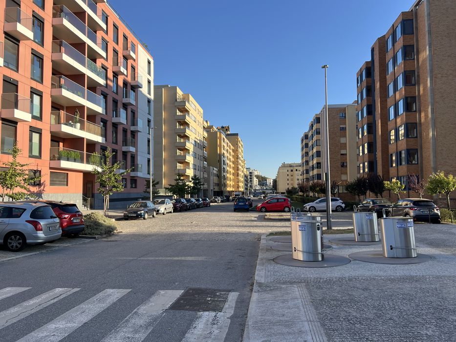 Alugo Lugar de Garagem junto ao hospital da Prelada