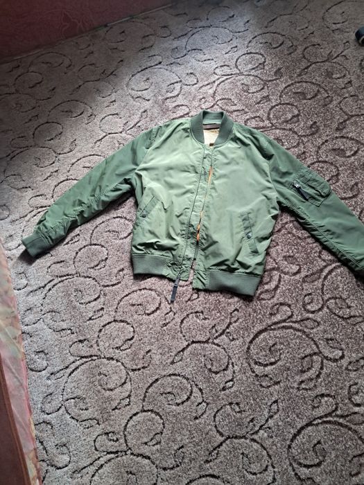 Бомбер alpha industries