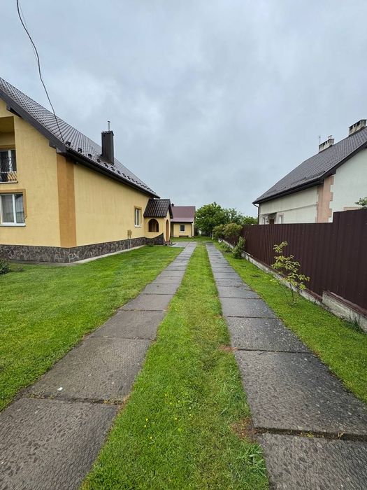 Продається будинок біля Львова!