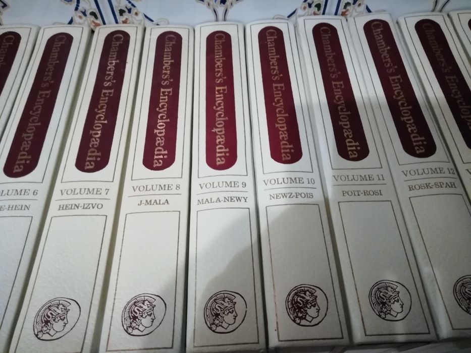 Enciclopédia Em Inglês de Colecção