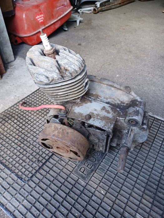 Romet komarek komar silnik