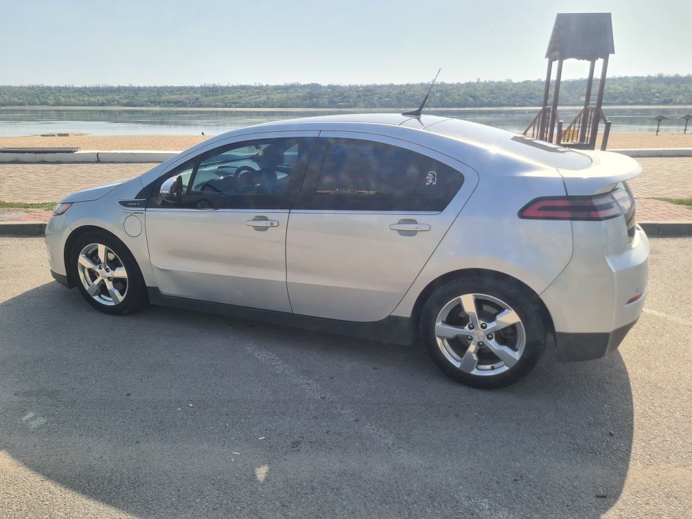 Chevrolet Volt 2012